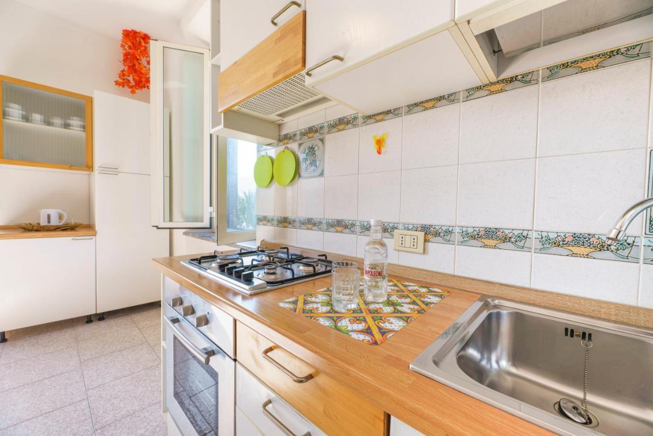 Aethalia - A 300Mt Dal Mare Apartment Marina di Campo Luaran gambar